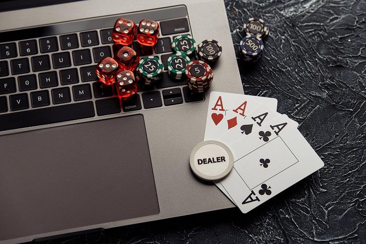 poker online